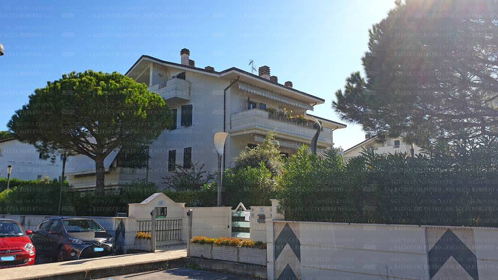 appartamento in vendita a Cervia in zona Milano Marittima