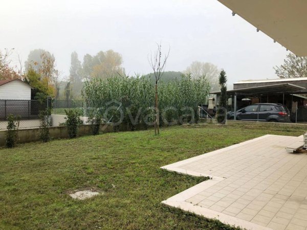 appartamento in vendita a Cervia in zona Pinarella