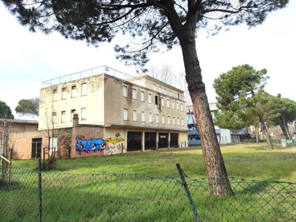 terreno edificabile in vendita a Cervia