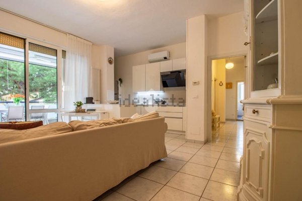 appartamento in vendita a Cervia in zona Pinarella