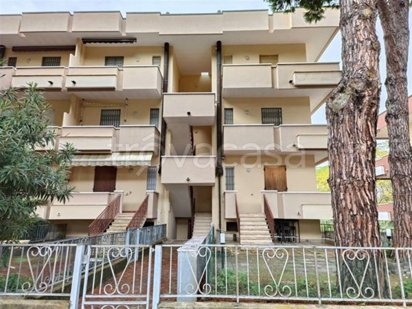 appartamento in vendita a Cervia in zona Pinarella
