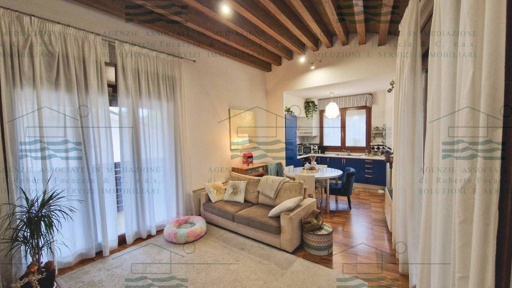 appartamento in vendita a Cervia in zona Milano Marittima