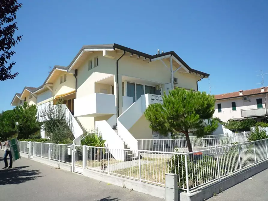 appartamento in vendita a Cervia in zona Pinarella