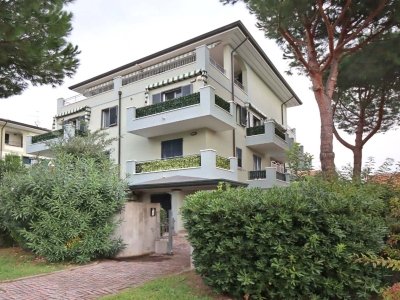 appartamento in vendita a Cervia in zona Milano Marittima