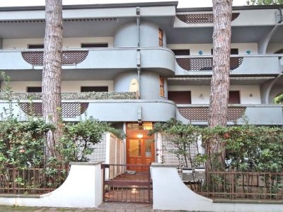 appartamento in vendita a Cervia in zona Milano Marittima