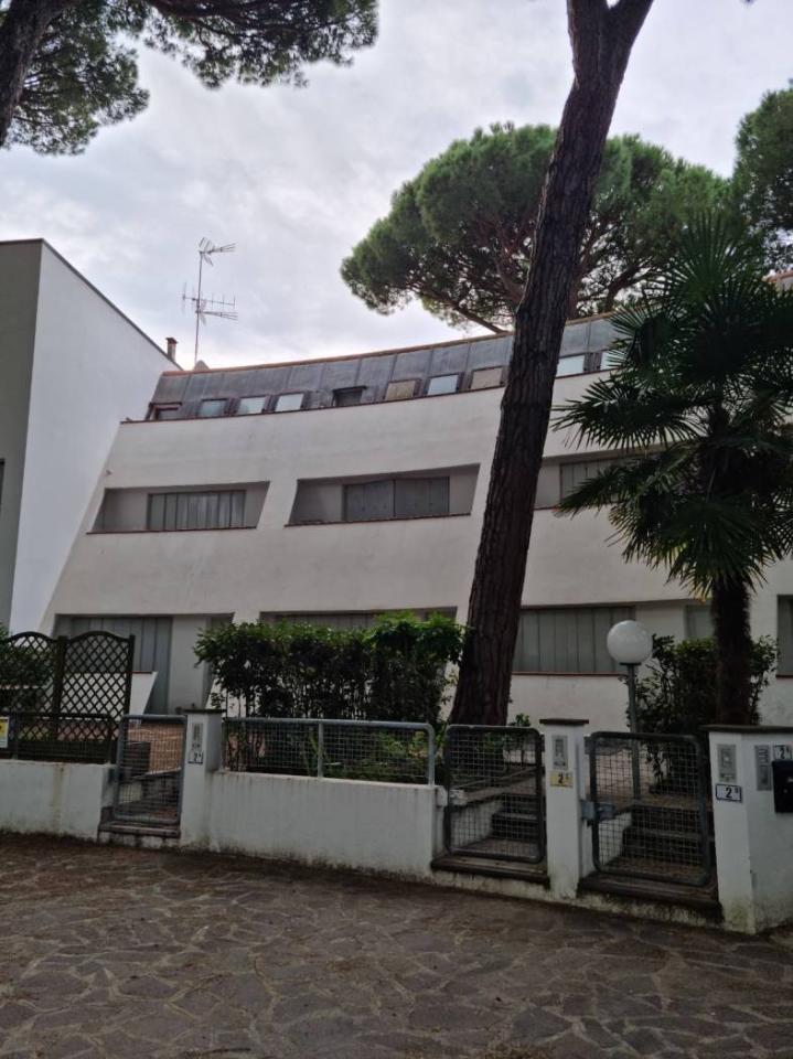 appartamento in vendita a Cervia in zona Milano Marittima