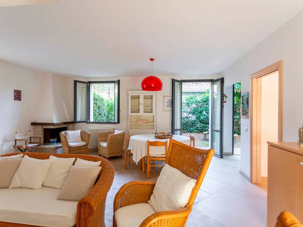 casa indipendente in vendita a Cervia in zona Milano Marittima