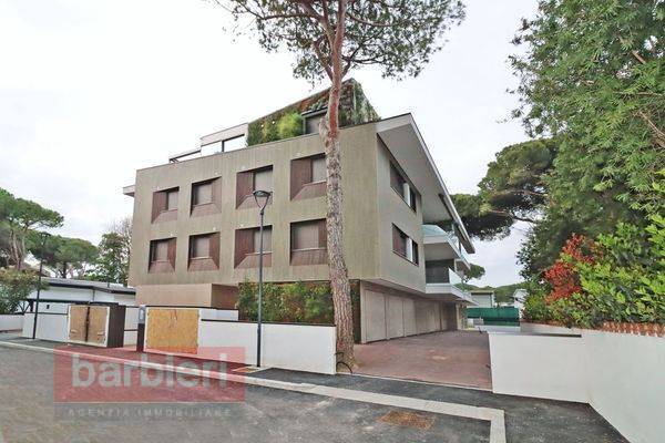 appartamento in vendita a Cervia in zona Milano Marittima