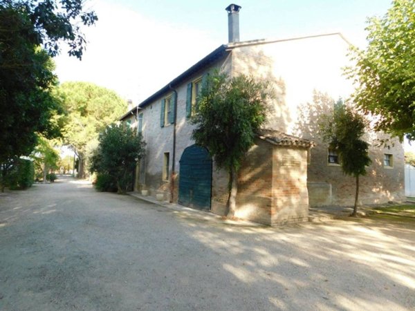 casa indipendente in vendita a Cervia
