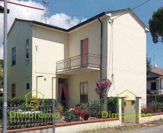 casa indipendente in vendita a Cervia