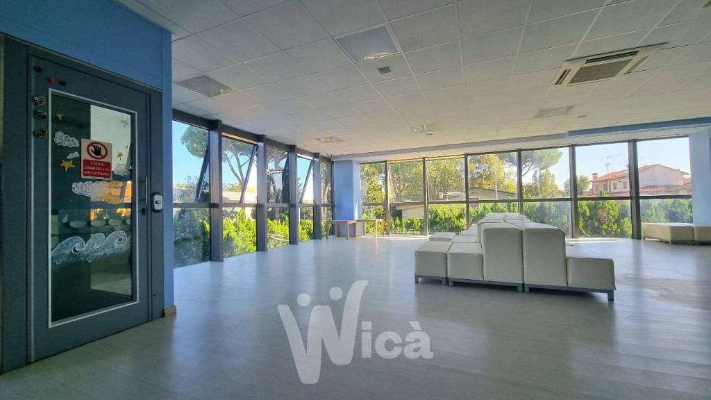 ufficio in vendita a Cervia
