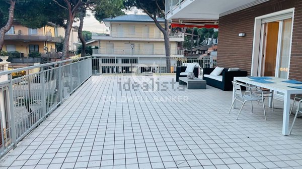 appartamento in vendita a Cervia in zona Milano Marittima