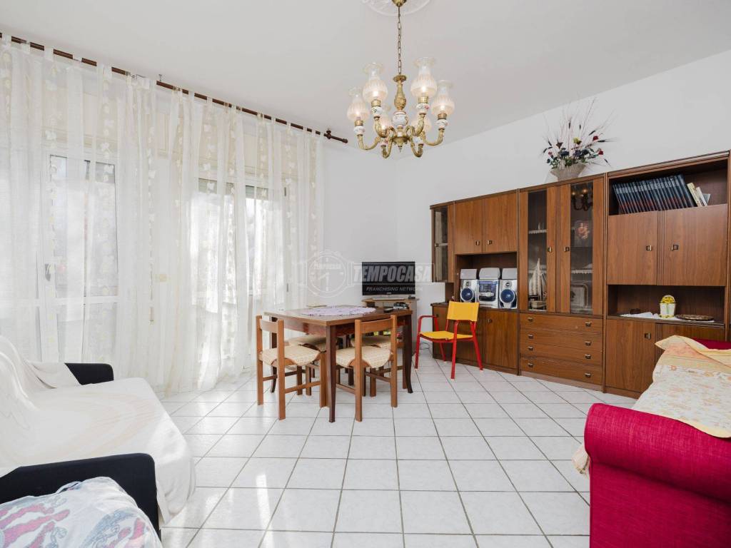 appartamento in vendita a Cervia in zona Pinarella