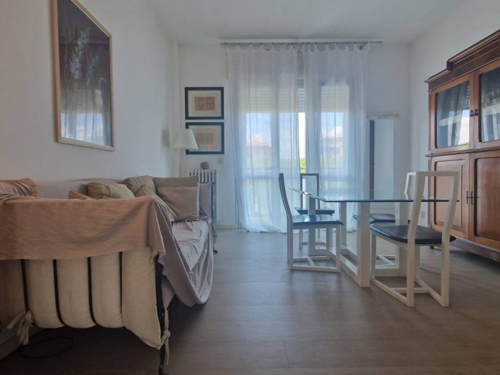 appartamento in vendita a Cervia in zona Milano Marittima