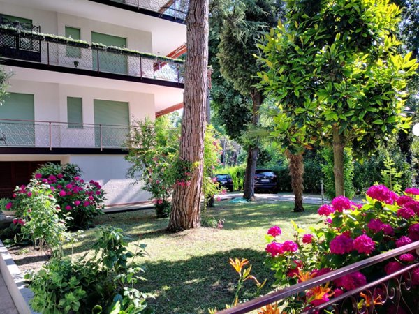 appartamento in vendita a Cervia in zona Milano Marittima
