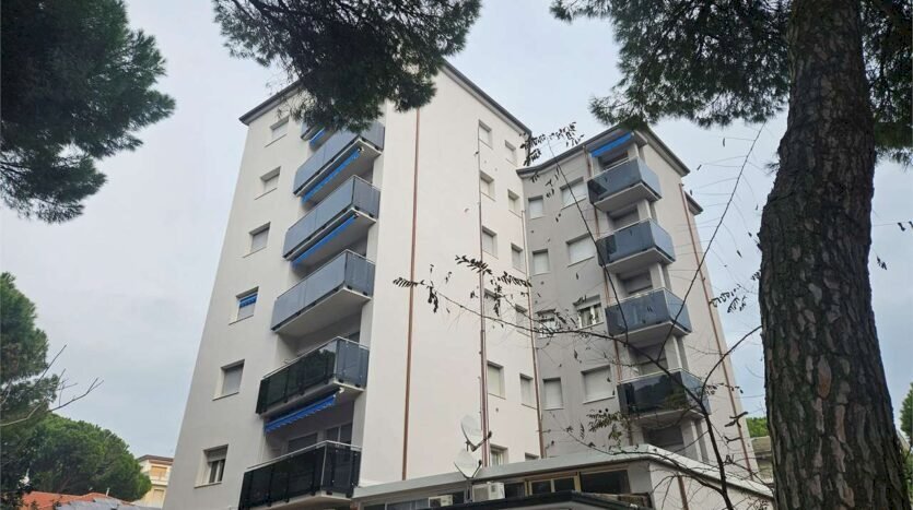 appartamento in vendita a Cervia in zona Milano Marittima