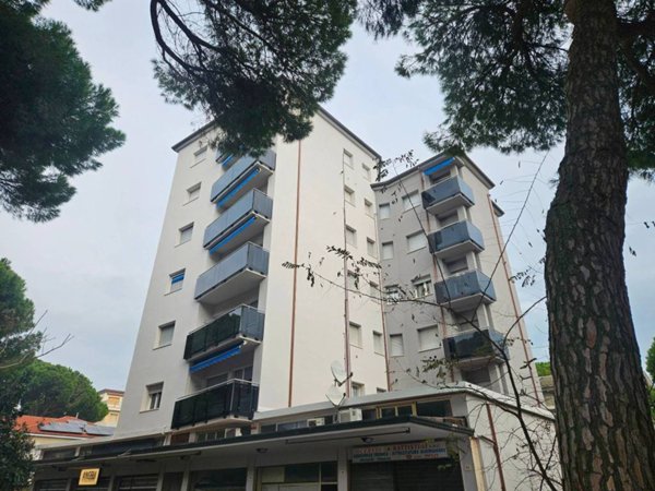 appartamento in vendita a Cervia in zona Milano Marittima