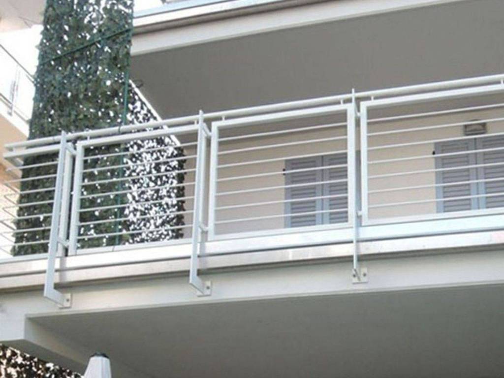 appartamento in vendita a Cervia in zona Milano Marittima