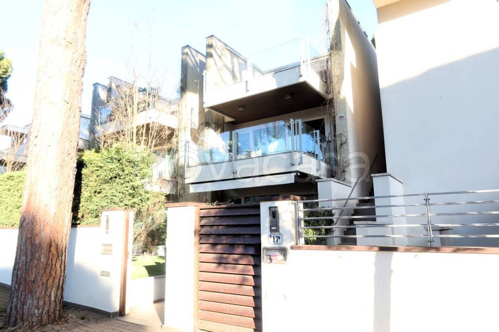 appartamento in vendita a Cervia in zona Milano Marittima