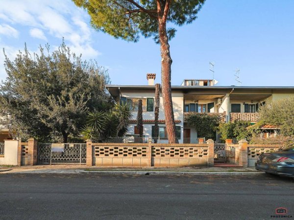 casa indipendente in vendita a Cervia