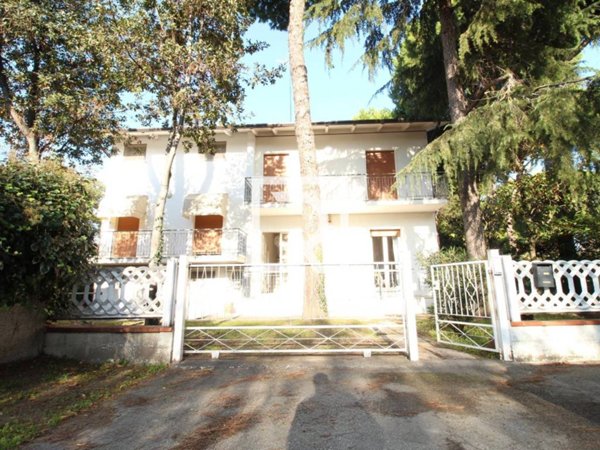 casa indipendente in vendita a Cervia