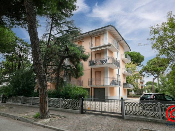 appartamento in vendita a Cervia in zona Pinarella