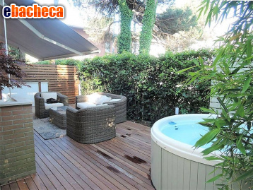 appartamento in vendita a Cervia in zona Milano Marittima