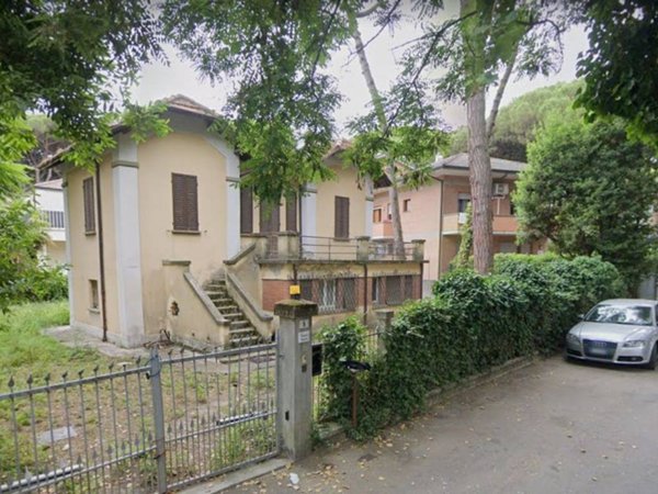 appartamento in vendita a Cervia in zona Milano Marittima