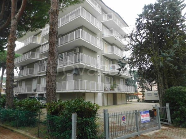 appartamento in vendita a Cervia in zona Pinarella