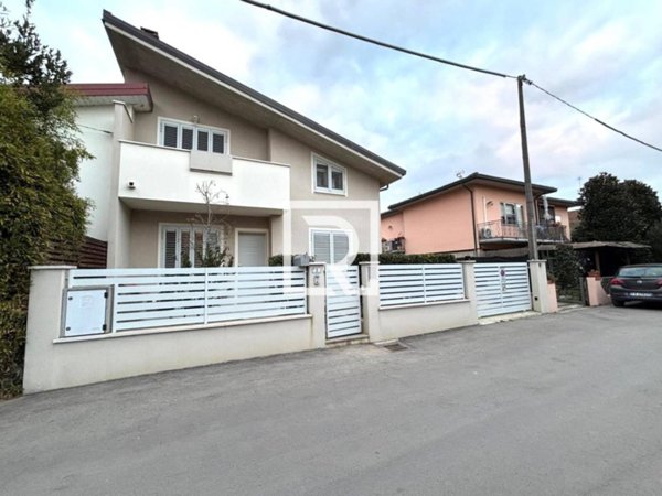 casa indipendente in vendita a Cervia in zona Villa Inferno