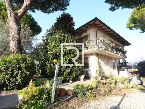 casa indipendente in vendita a Cervia