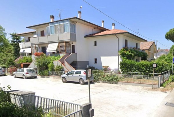 appartamento in vendita a Cervia in zona Pinarella