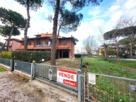 casa indipendente in vendita a Cervia