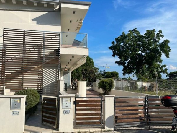 appartamento in vendita a Cervia in zona Pinarella