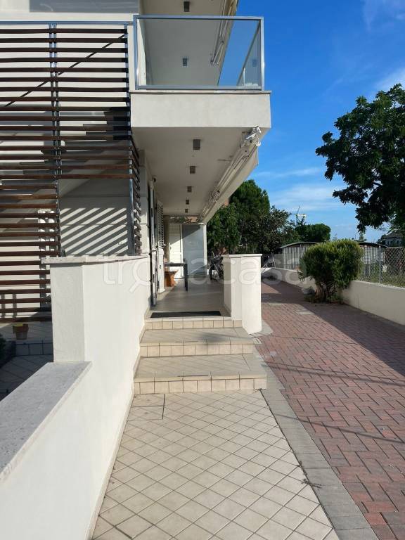appartamento in vendita a Cervia in zona Pinarella
