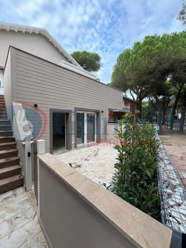 appartamento in vendita a Cervia in zona Milano Marittima