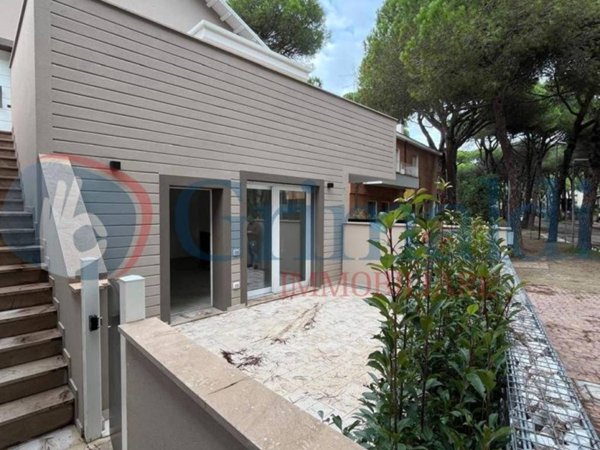 appartamento in vendita a Cervia in zona Milano Marittima