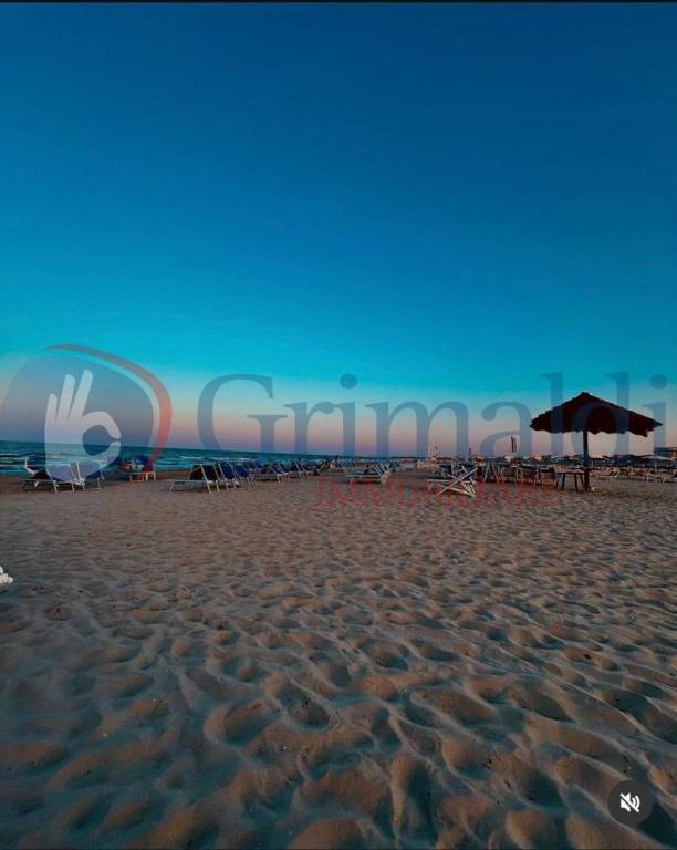 appartamento in vendita a Cervia in zona Milano Marittima