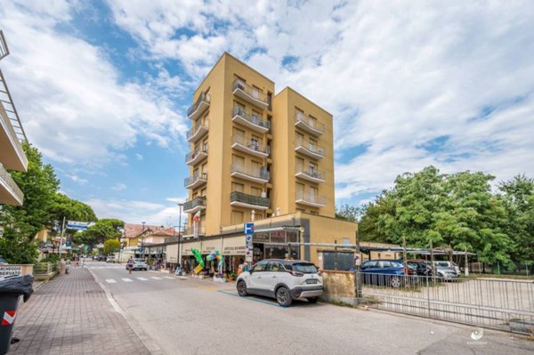 appartamento in vendita a Cervia in zona Pinarella