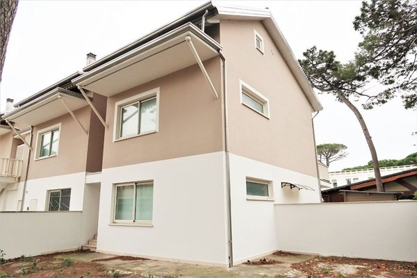 appartamento in vendita a Cervia in zona Milano Marittima