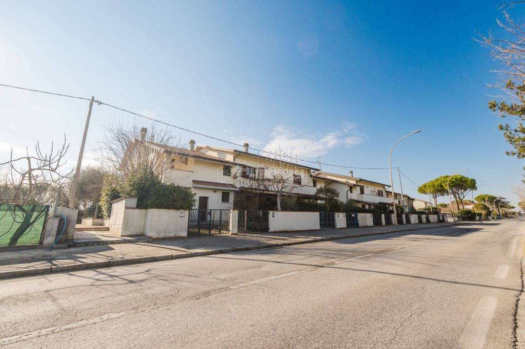 appartamento in vendita a Cervia in zona Villa Inferno