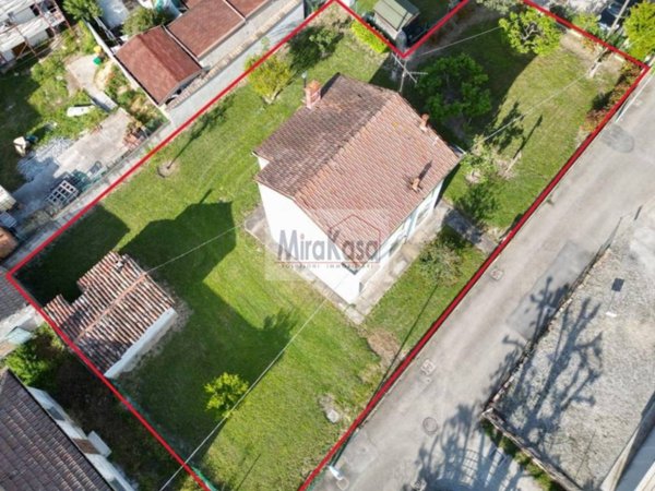casa indipendente in vendita a Cervia in zona Villa Inferno