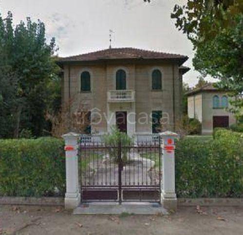 casa indipendente in vendita a Cervia