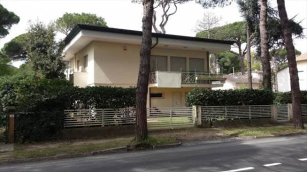 casa indipendente in vendita a Cervia in zona Milano Marittima