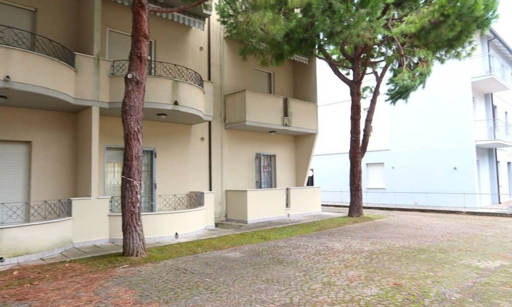 appartamento in vendita a Cervia in zona Pinarella