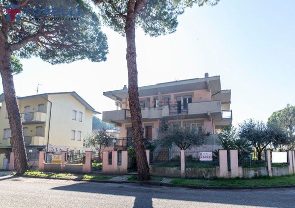 casa indipendente in vendita a Cervia in zona Pinarella