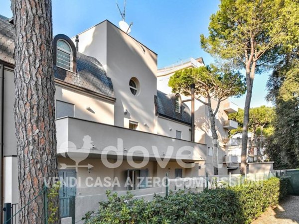 casa indipendente in vendita a Cervia in zona Milano Marittima