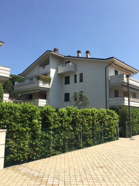 appartamento in vendita a Cervia in zona Milano Marittima
