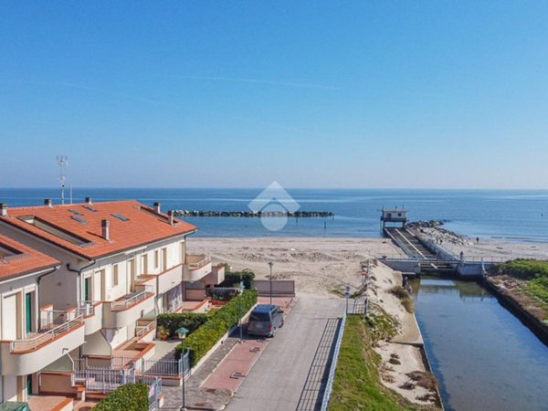 appartamento in vendita a Cervia in zona Milano Marittima