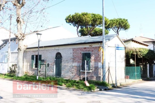 casa indipendente in vendita a Cervia